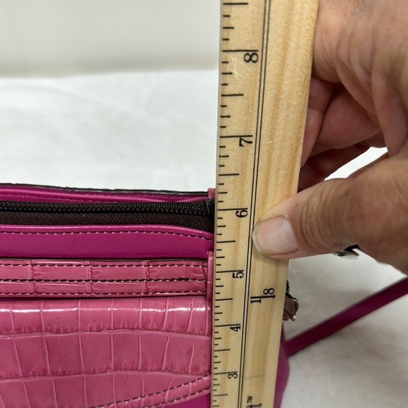 Brighton Beautiful Pink leather crossbody bag with bag charms - Picture 9 of 13